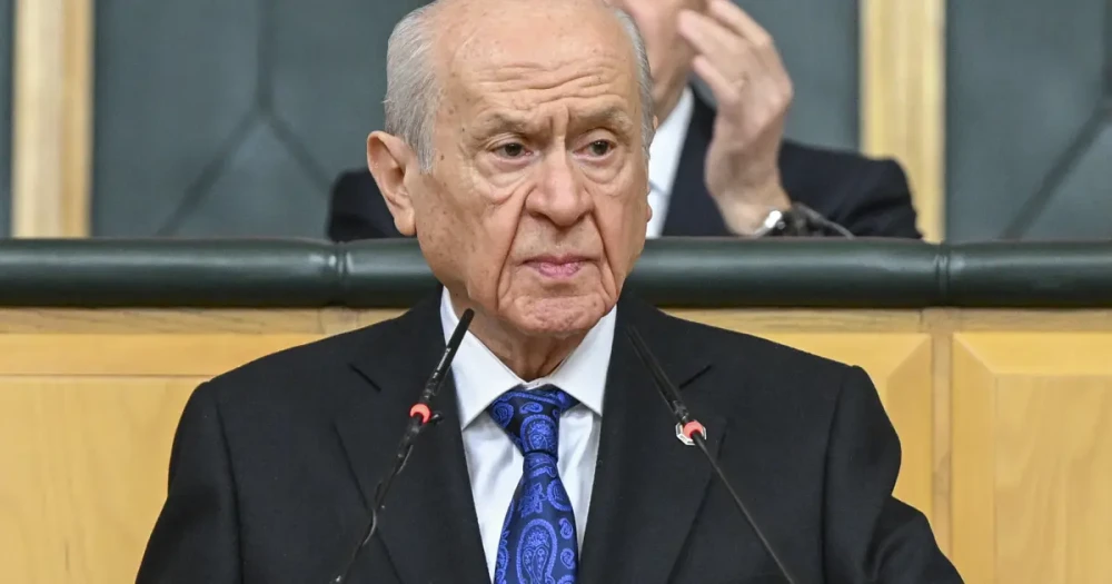 MHP Lideri Bahçeli'den Esenyurt Belediye Başkanı Ahmet Özer Hakkında Açıklama: "Terörsüz Türkiye" Hedefiyle Çelişiyor
