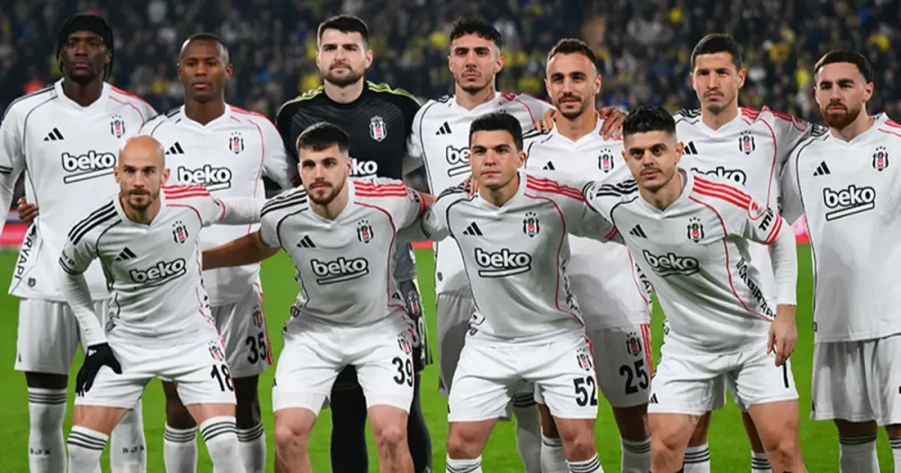 Beşiktaş'ın Yıldızı Premier Lig Yolunda: Abraham İstanbul'dan Ayrılıyor