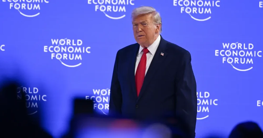 Trump'tan Kanada'ya Sert Gümrük Vergisi Tehdidi: "Çin'e Geçit Vermeyeceğiz"
