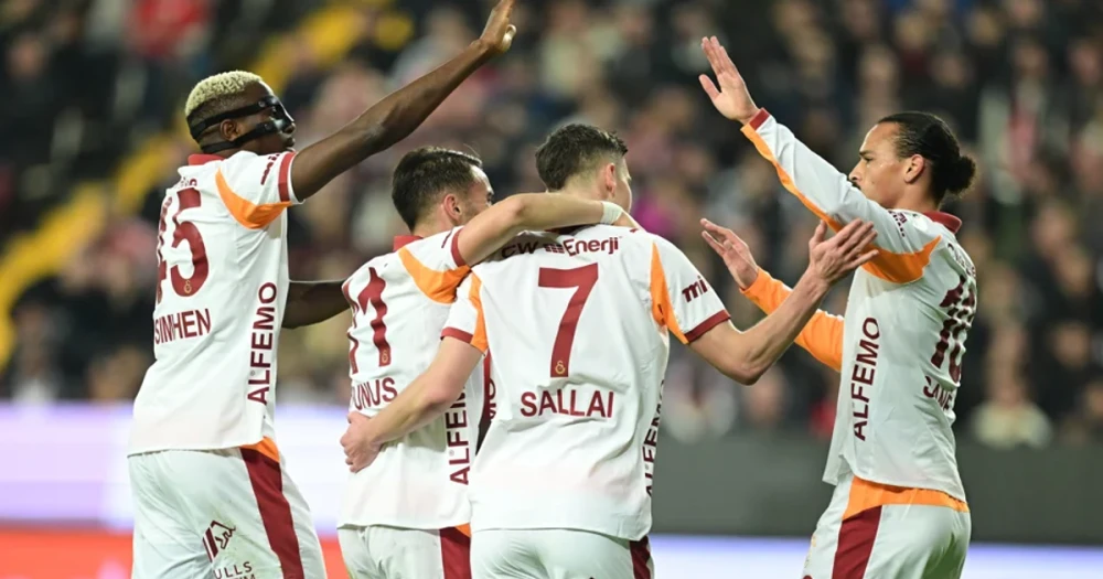 Galatasaray'da Manchester City Maçı Öncesi Beklenmedik Gelişme: Kilit Oyuncu Antrenmana Katılamadı