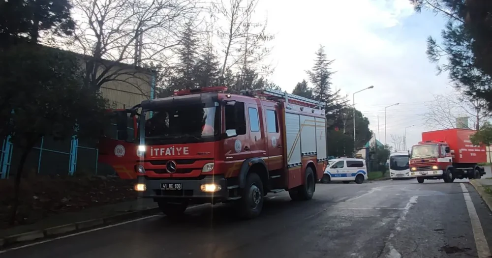 Dilovası'nda Kimya Fabrikasında Patlama: Bir İşçi Yaralandı