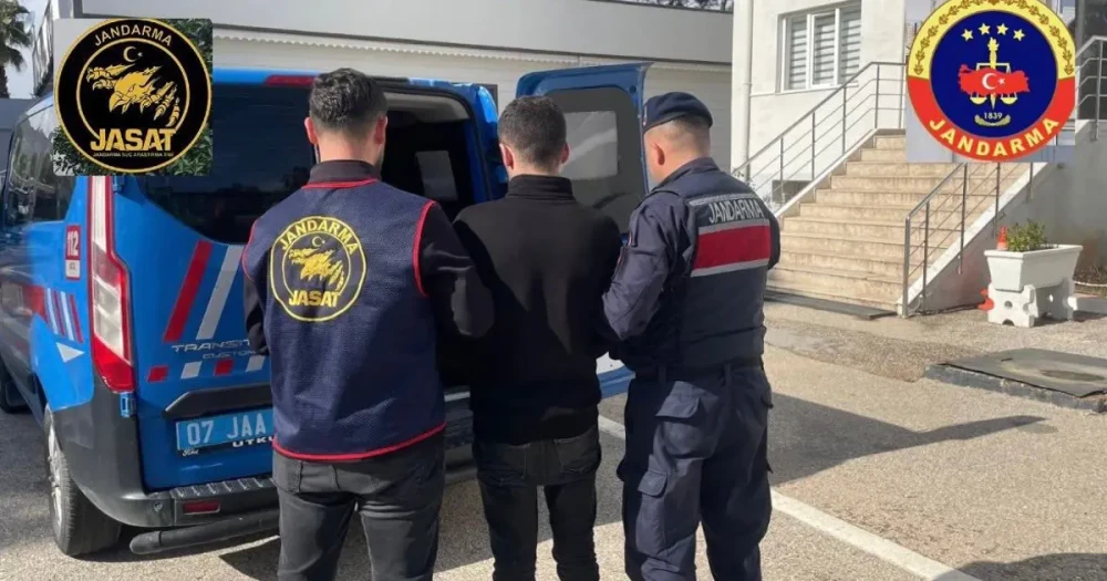 25 Yıl Hapis Cezasıyla Aranan Firari Hükümlü Yakalandı