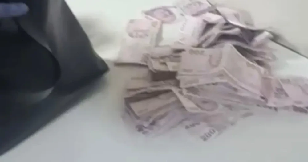 "Baron Abla" Lakaplı Uyuşturucu Taciri, Motokurye Kılığındaki Polisle Yakalandı