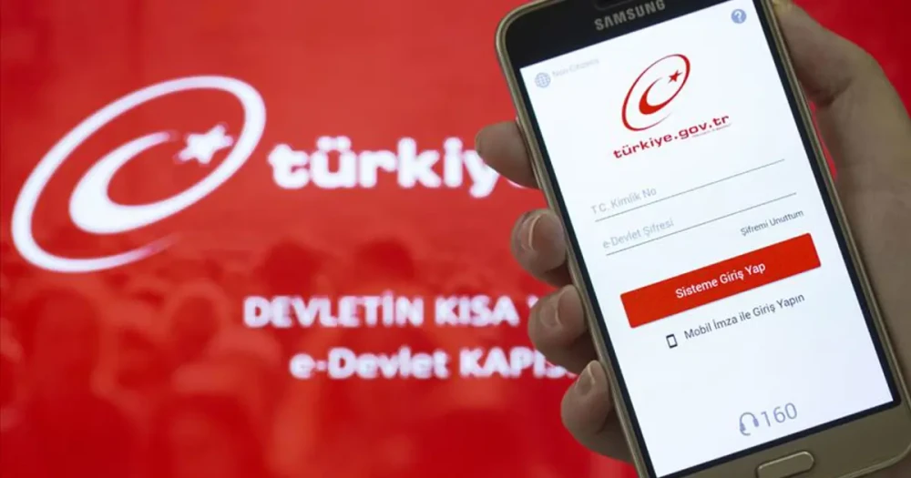 E-Devlet Kapısı'nda Rekor Kırıldı: Vatandaşların En Çok Tercih Ettiği İşlemler Ortaya Çıktı