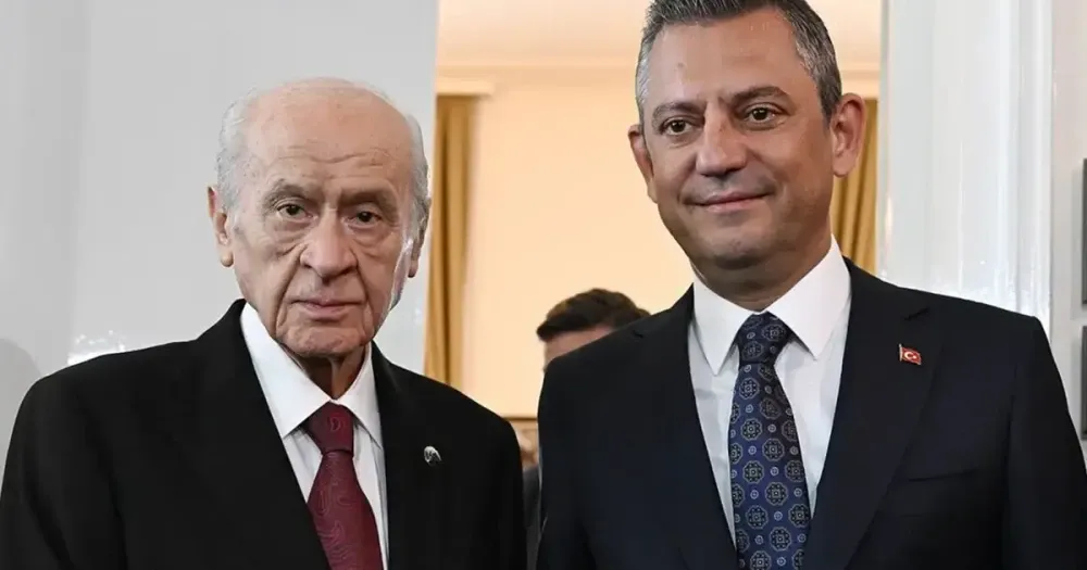 Özel ve Bahçeli'den Kritik Telefon Görüşmesi