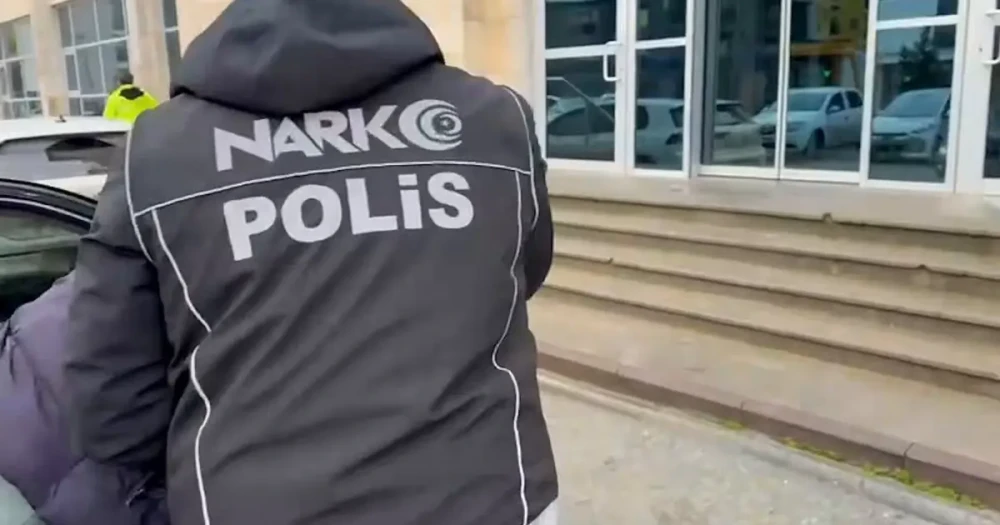 Edirne'de Nefes Kesen Uyuşturucu Operasyonu: 240 Kilogram Skunk Ele Geçirildi