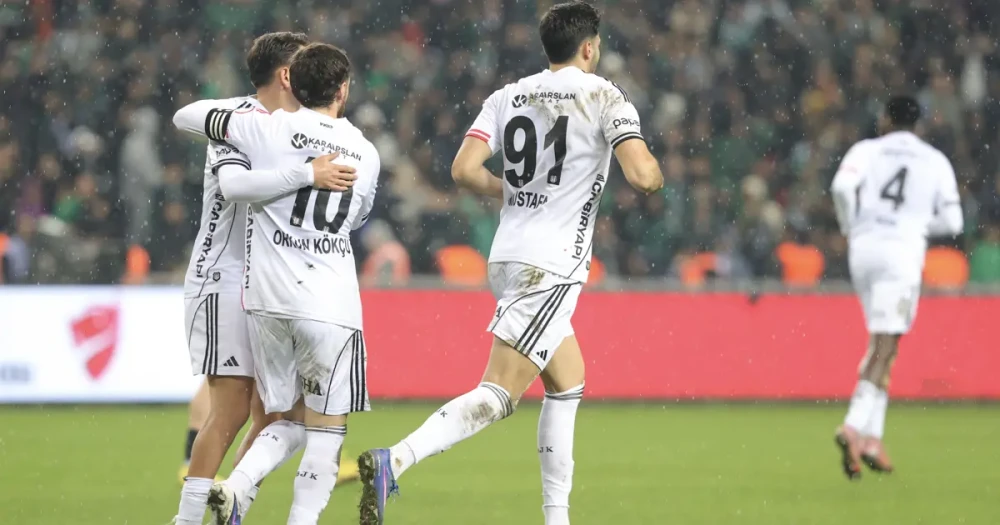 Beşiktaş, Alanyaspor Karşısında Sahaya Çıkıyor: Yeni Transferler ve Cezalı Oyuncular Dikkat Çekiyor