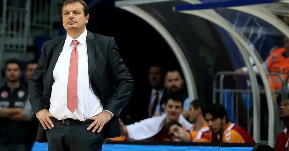 Ergin Ataman'ın Annesi Vefat Etti