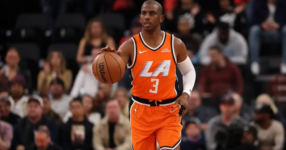 NBA Yıldızı Chris Paul Kariyerine Nokta Koydu