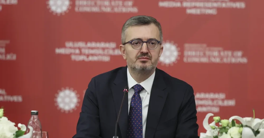 Türkiye'nin Güvenilir Arabulucu Rolü: Burhanettin Duran Açıkladı