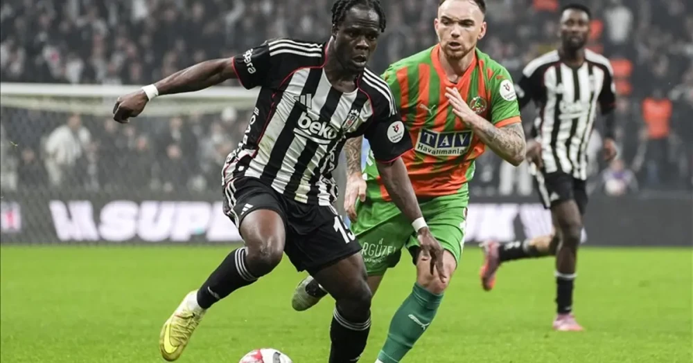 Başakşehir ve Beşiktaş'tan Kritik Randevu: Maç Saati, Kanalı ve Detaylar