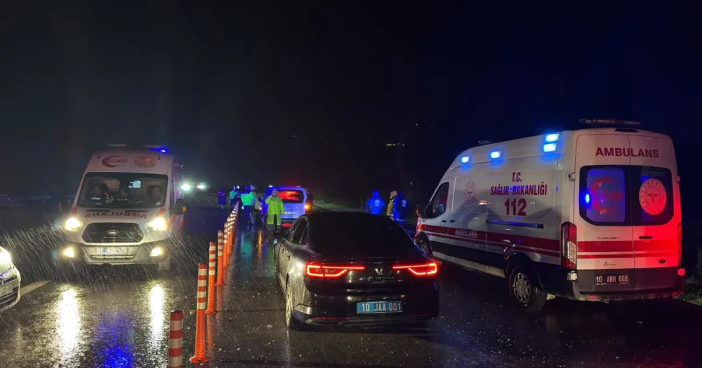 Balıkesir'de F-16 Uçağı Düştü: Bir Pilot Şehit Oldu
