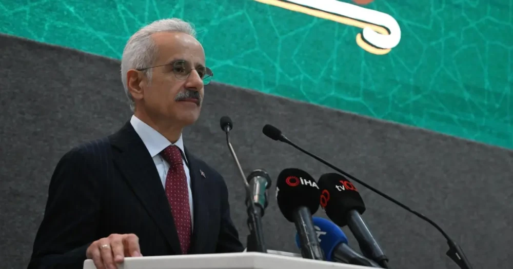 Sosyal Medya Düzenlemesi Tamamlanıyor: 15 Yaş Altı Çocuklar İçin Yeni Kurallar Geliyor