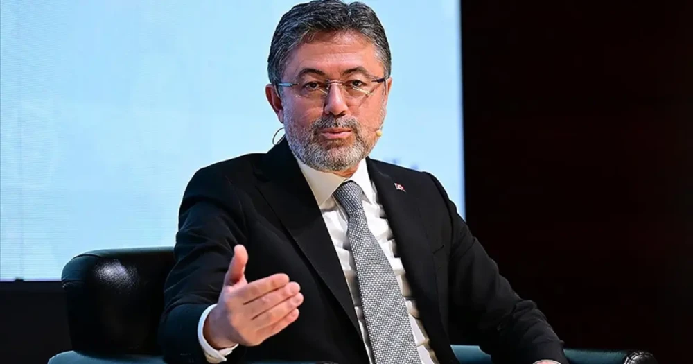 Hürmüz Boğazı Krizi ve Türkiye'nin Gıda Güvenliği: Bakan Yumaklı'dan Açıklama