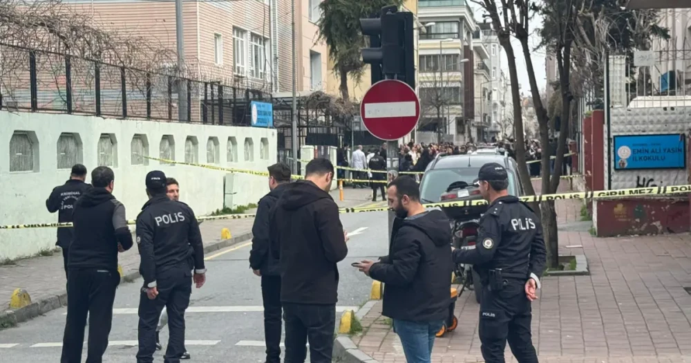 İstanbul'da Sokak Ortasında Kadın Cinayeti: Boşanma Aşamasındaki Eş Vurdu