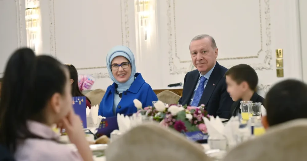 Devlet Himayesindeki Çocuklar Cumhurbaşkanı Erdoğan ile İftar Sofrasında Buluştu
