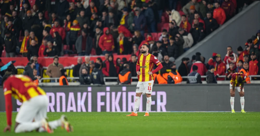 Göztepe'de Süper Lig'de Galibiyet Hasreti Sürüyor: Düşüş Devam Ediyor