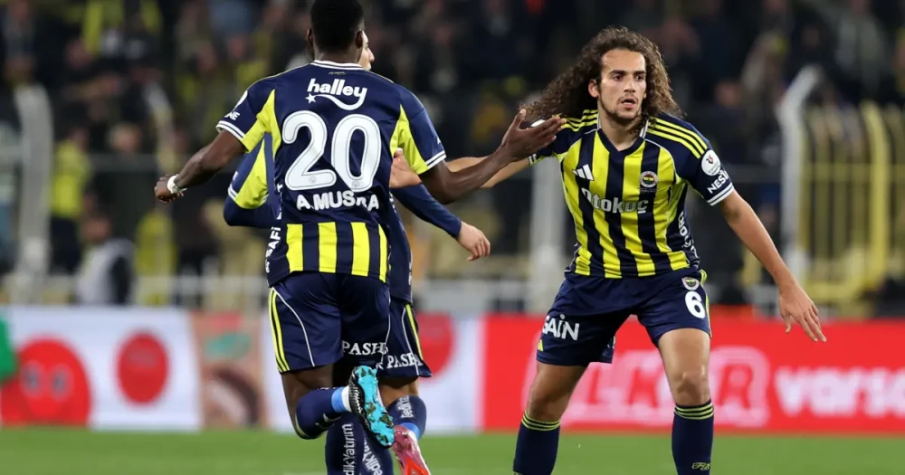 Fenerbahçe, Samsunspor Karşısında Nefes Kesen Maçta Son Dakika Golüyle Galip Geldi