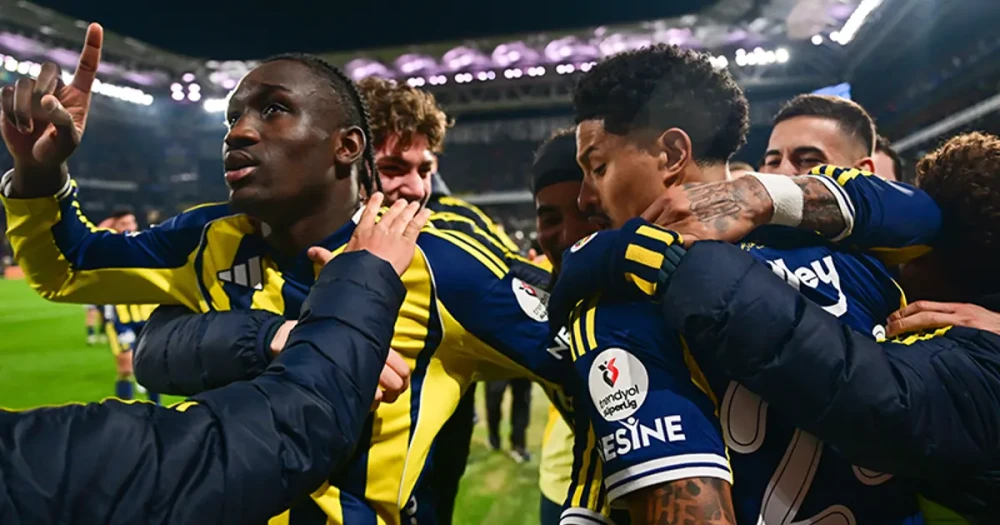 Fenerbahçe'nin Süper Lig'de Şampiyonluk Yolundaki Kritik Maçları