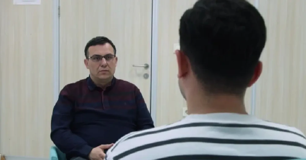 IBAN'ını Kullandırtan Genç, Dolandırıcılık Suçundan 8 Yıl Hapis Cezası Aldı: "Ben Yandım, Başkası Yanmasın"