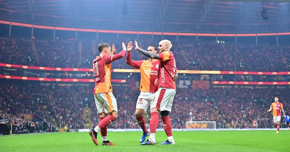 Şampiyonlar Ligi'nde Nefes Kesen Karşılaşma: Galatasaray, Liverpool'u Ağırlıyor