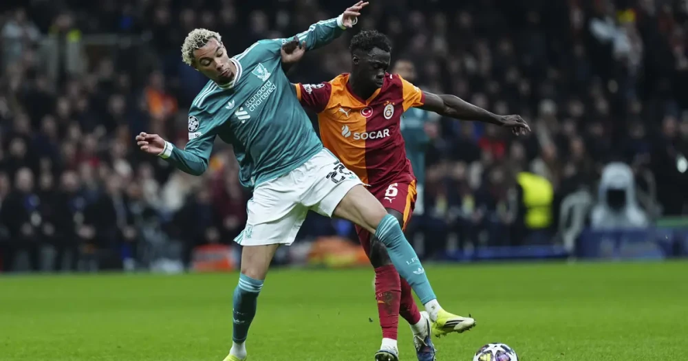 Davinson Sanchez, Anfield Road'da Sahada Olamayacak
