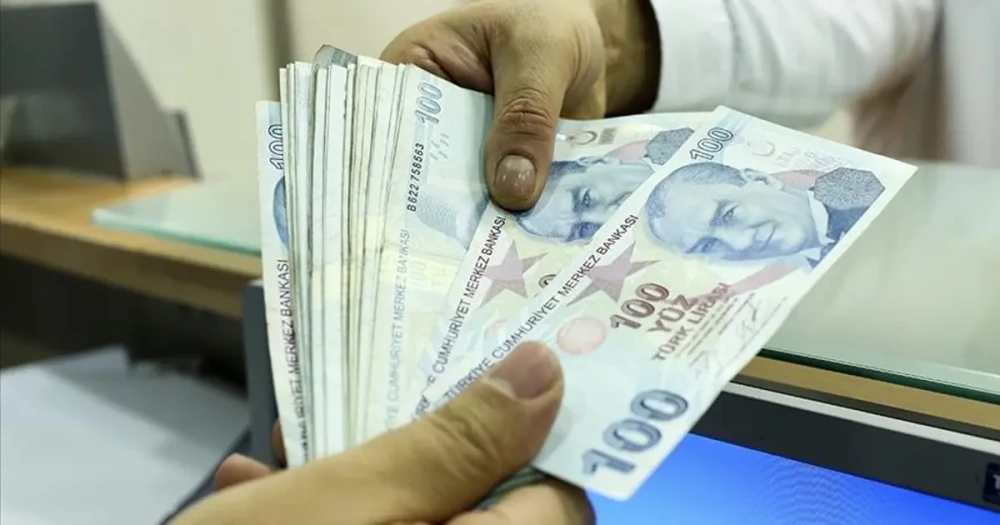 Emeklilere Bayram İkramiyesi Ödeme Takvimi Açıklandı