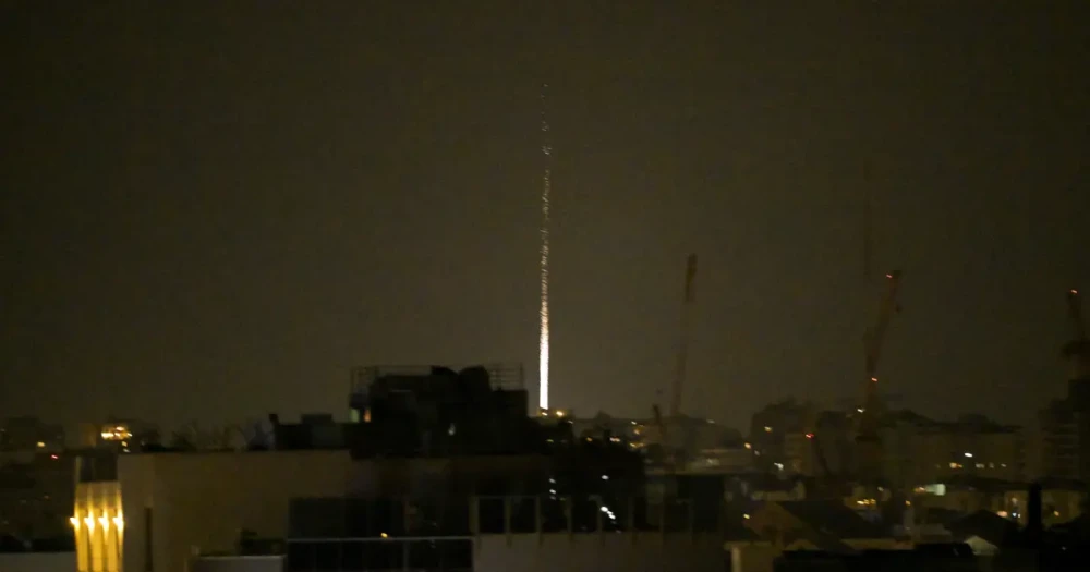 İran Savaşında 13. Gün: Gecenin Siren Sesleri Dinmedi