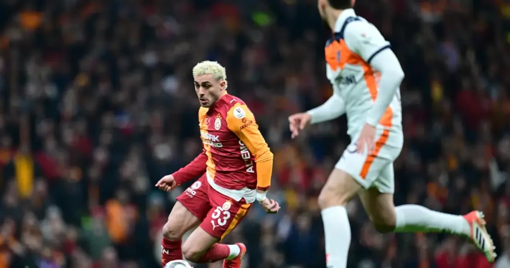 Galatasaray, Başakşehir'i Farklı Mağlup Etti: Liderliğini Perçinledi