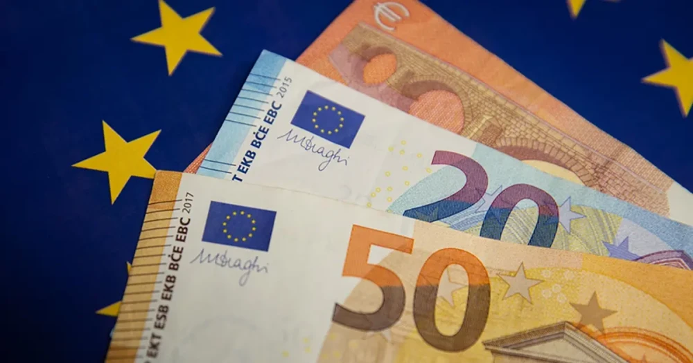 Euro Dolar Karşısında Zayıflıyor: 9 Aylık Dip Seviyesi Gözler Önünde