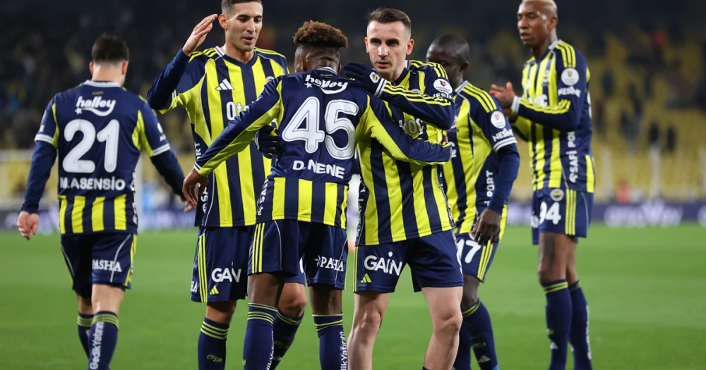 Günün Spor Arenasında Öne Çıkanlar: Rekorlar, Transferler ve Heyecan Verici Maçlar