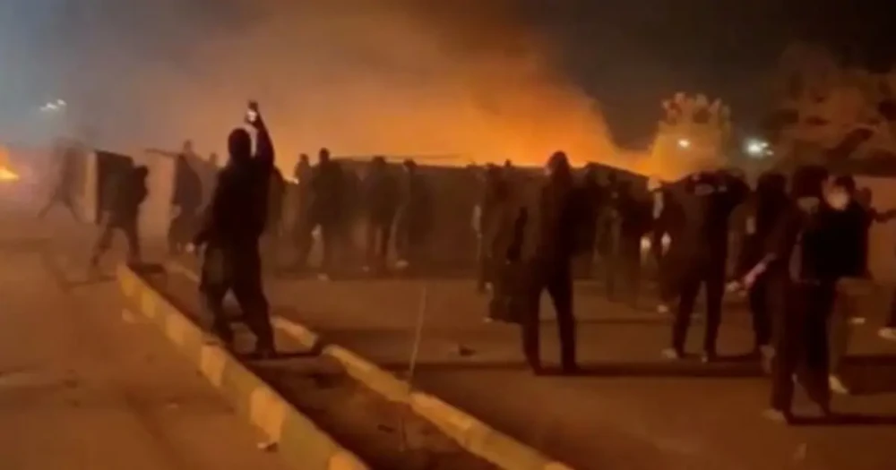 İran'da Gösteri Olaylarında Öldürme Suçlamasıyla 3 Kişi İdam Edildi