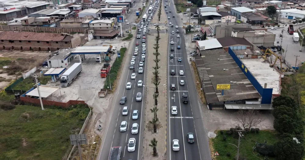 Bayram Tatilinde Trafik Denetimi: Ağır Tonajlı Araçlara Kısıtlama