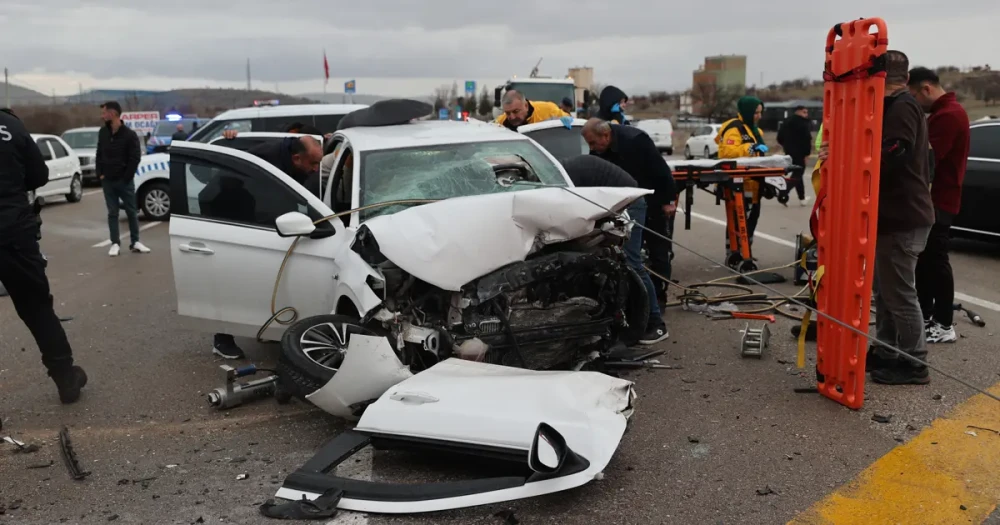 Nevşehir'de Korkunç Zincirleme Kaza: 2 Can Kaybı, 7 Yaralı