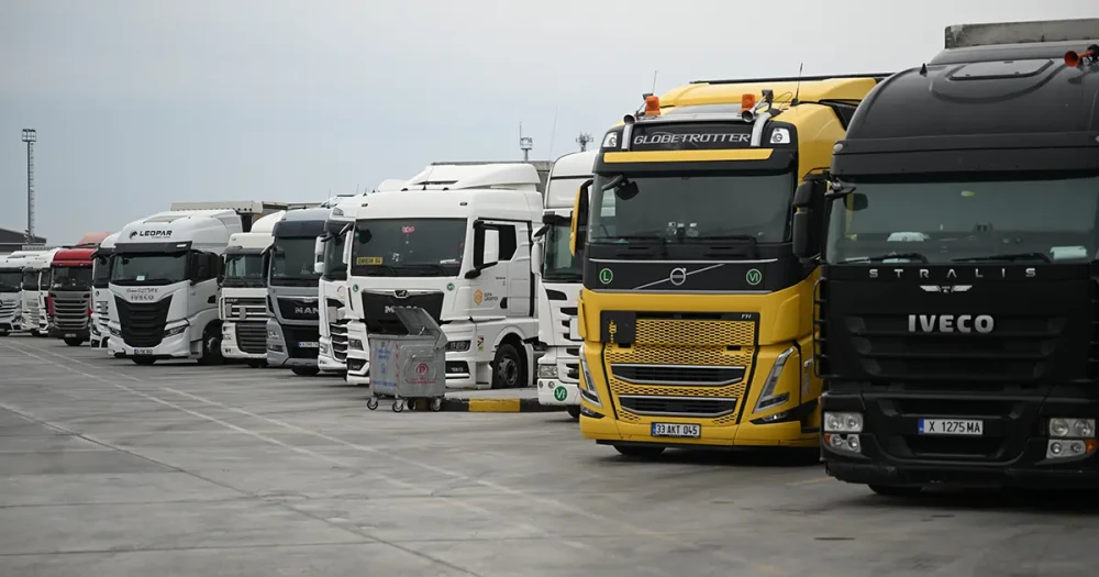 Kapıkule'de TIR Şoförlerinin Bayramı Yolda Geçiyor