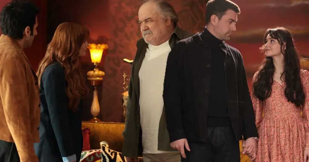 "Çirkin" Dizisinden Yeni Tanıtım: "Ben Seni Üzerim Be Çirkin"