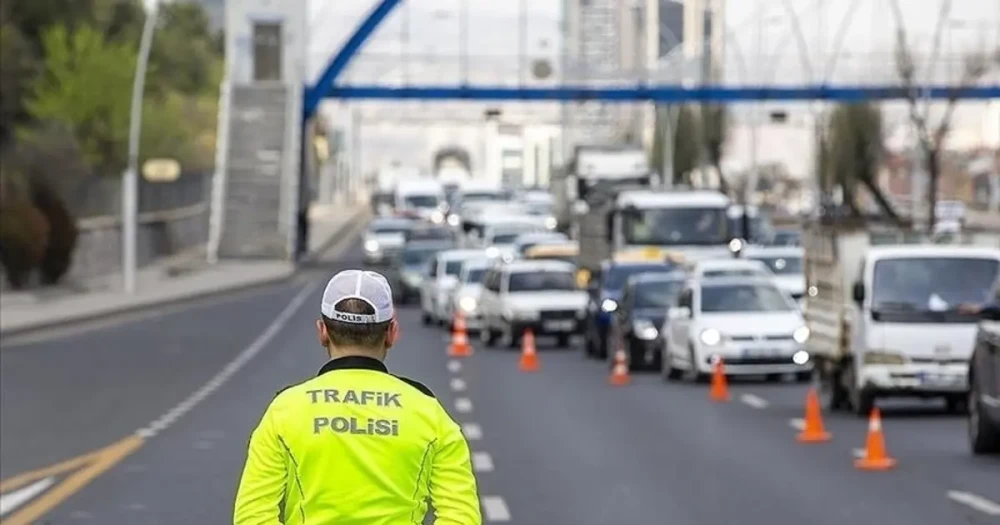 Ankara'da Yarın Trafik Denetimi: Belirli Yollar Ulaşım İçin Kapatılacak