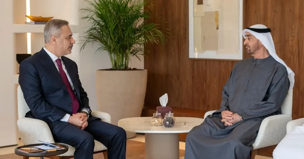 Bakan Fidan, BAE Devlet Başkanı ile Bölgesel Barış İçin Görüştü
