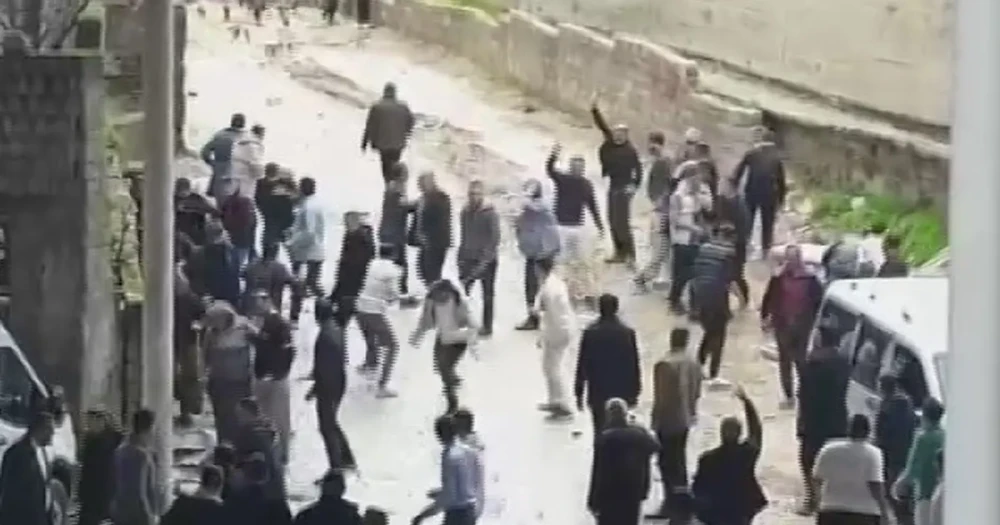 Bayramın İlk Gününde Kanlı Mahalle Kavgası: 3 Can Kaybı, 22 Yaralı