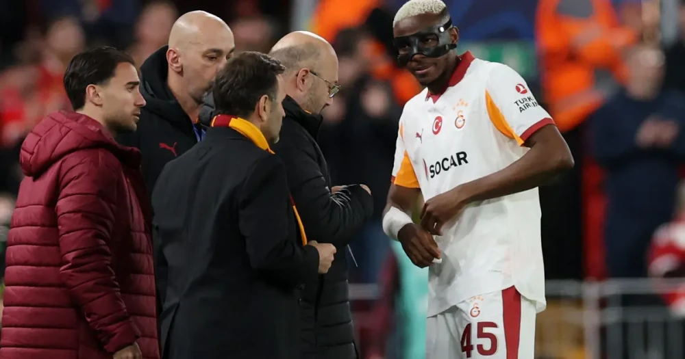 Osimhen'den Sakatlık Durumu Hakkında Açıklama: "Ameliyat Olmam Gerekiyor"