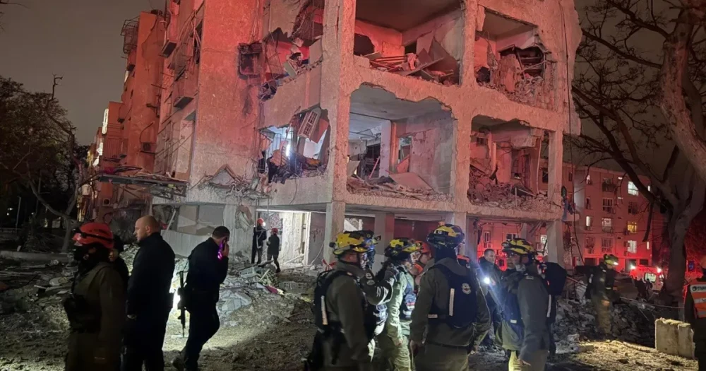 İran-İsrail Geriliminde 23. Gün: İki Kent Vuruldu, Yaralı Sayısı Arttı