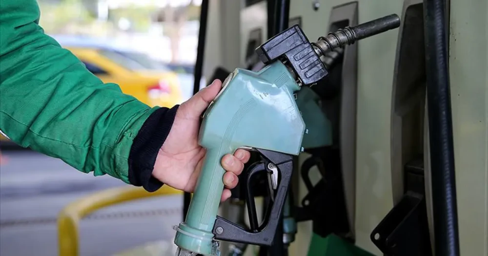 Motorine İndirim Yolda: Pompa Fiyatları Düşüyor