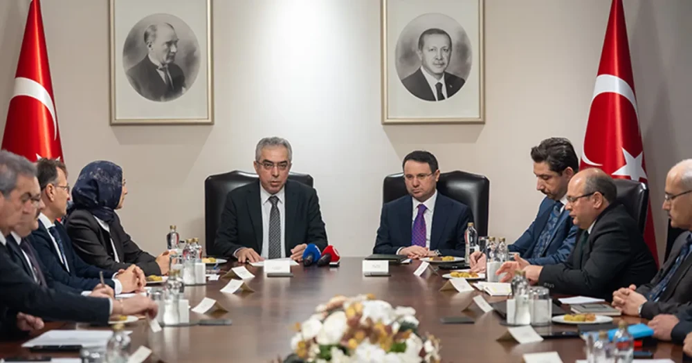Adalet Bakanı Gürlek'ten Yeni Anayasa Vurgusu: "Bu Gömlek Dar Geliyor"