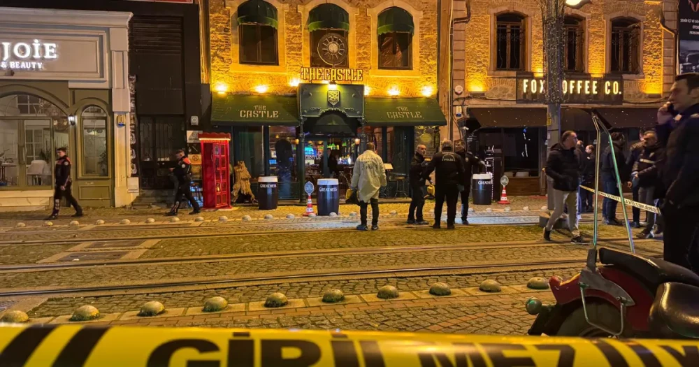 İzmit'te Kanlı Gece: Eğlence Mekanına Silahlı Saldırı