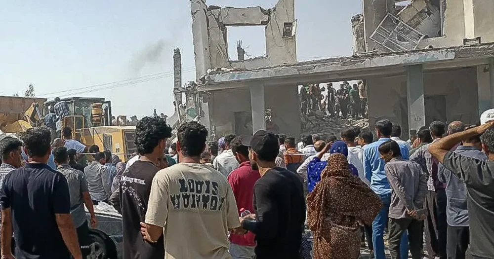 İran'dan İsrail'e Misilleme: Eğitim Kurumları Hedef Alınıyor, Bölgede Gerilim Tırmanıyor