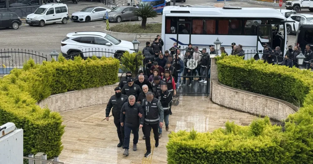 Marmaris Belediyesi'nde Rüşvet Operasyonu: 4 Kişi Tutuklandı