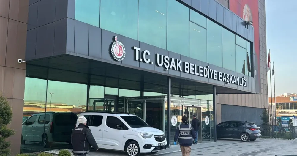 Uşak'taki Yolsuzluk Soruşturması Bornova'ya Uzandı: Yeni İddialar ve Hukuki Süreç