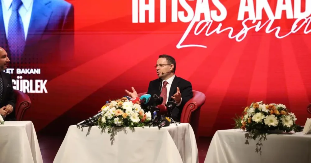 Sosyal Medyada Kimlikli Dönem Başlıyor: Anonim Hesaplar Tarih Oluyor