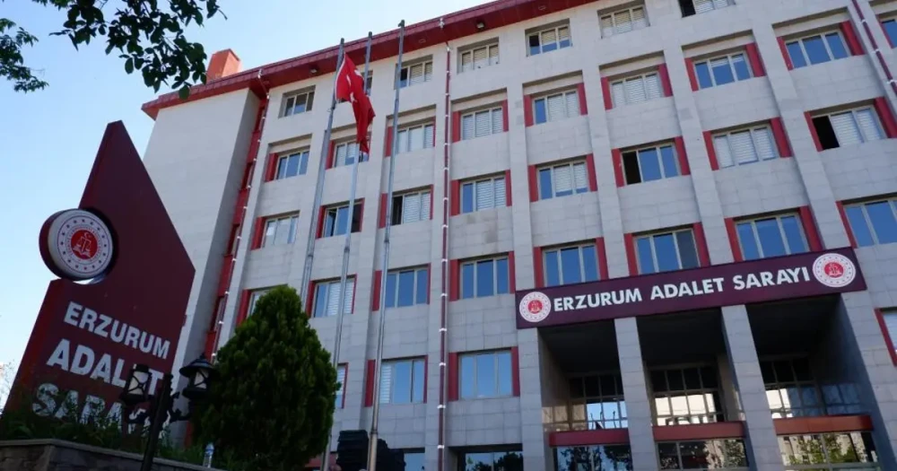 Erzurum'da Ehliyet Sınavında "Joker Aday" Skandalı: 33 Gözaltı