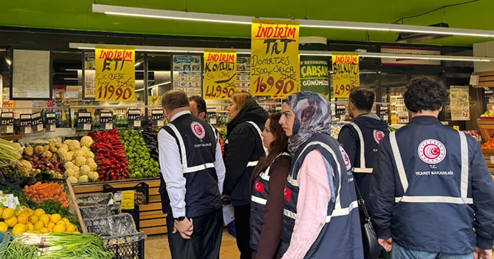 Ticaret Bakanlığı'ndan Fahiş Fiyatlara Ağır Darbe: 183 İşletmeye 96,6 Milyon Lira Ceza